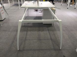 China 4 person office table sound proofing screen middle leg and wire management supplier