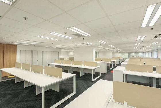 China Modular Office Furniture Workstations 4/6/8 Staff Use Office Desk Cooperate Space supplier